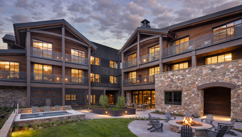 Book A Luxurious Hotel Room in Jackson Hole, Wyoming