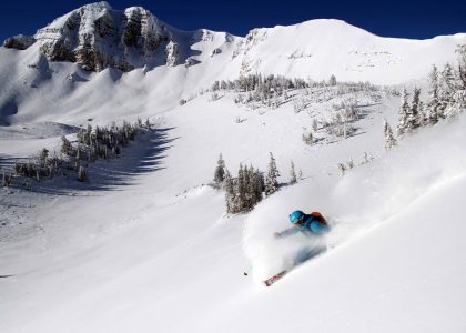 powder skiing in jackson hole wy